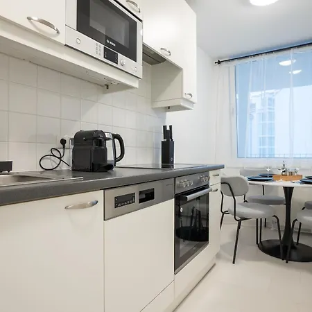 Bright Stylish Apartment With A Huge Terrace In A Top Location Vienna Exterior photo